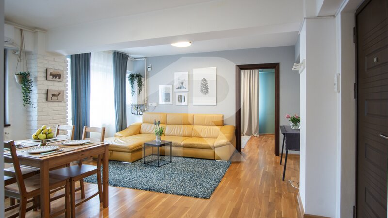 Apartament 3 camere cu centrala proprie