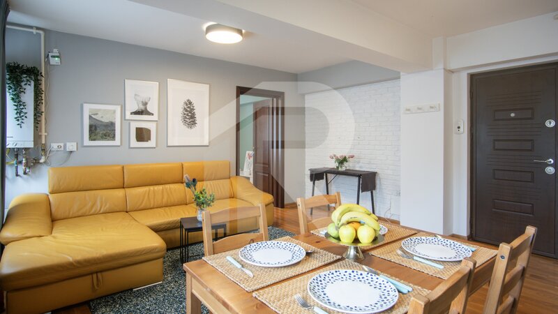 Apartament 3 camere cu centrala proprie