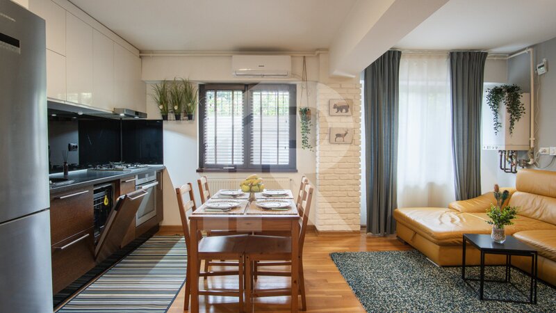 Apartament 3 camere cu centrala proprie